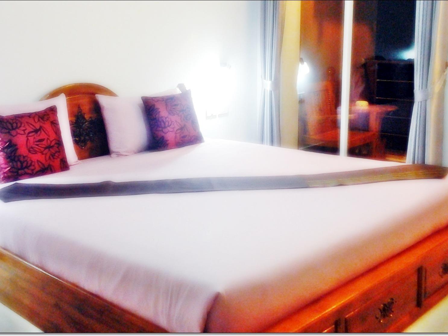 Euro Boutique Hotel Chumphon Exterior photo